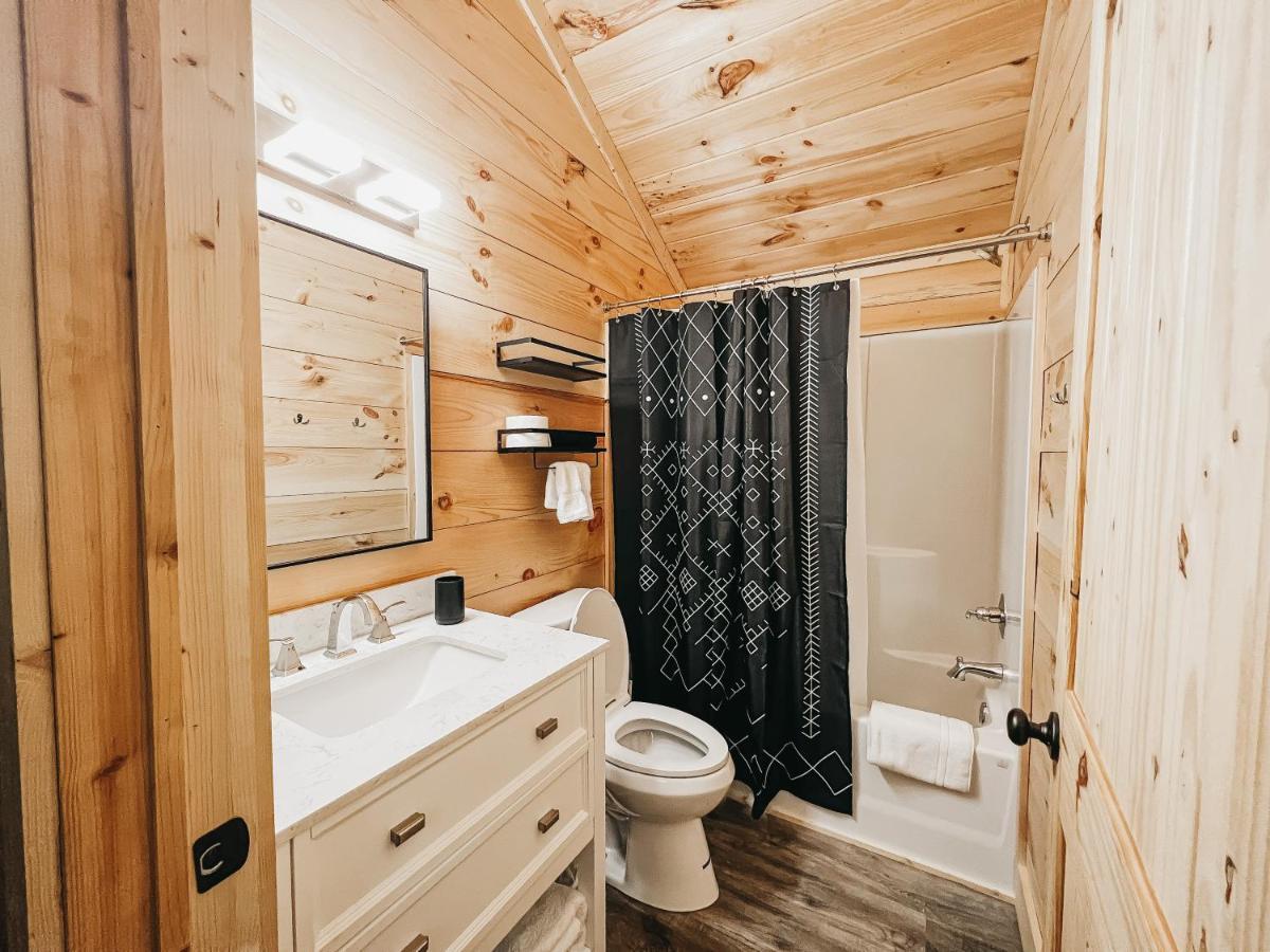 Cabin #4 Studio W Kitchenette Hartwell Exteriér fotografie